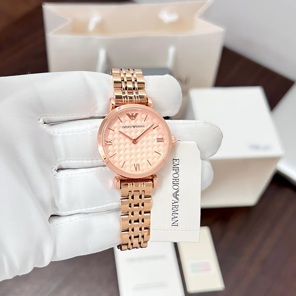 EMPORI_O ARMAN_I Watch For Her
