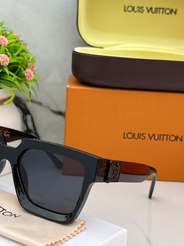 Branded LV Millionaire Sunglasses Full black (With Original Kit)