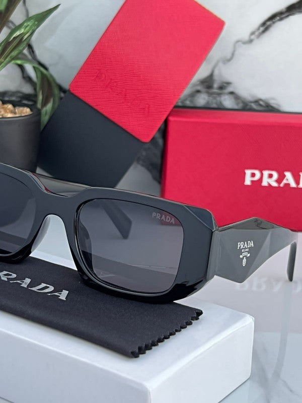 Branded Pda Milano Black Sunglasses AD (With Original Kit)