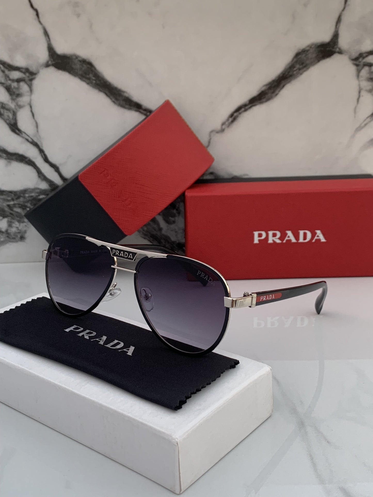 Branded  PDA 5147_silver_black Sunglasses (With Original Kit)