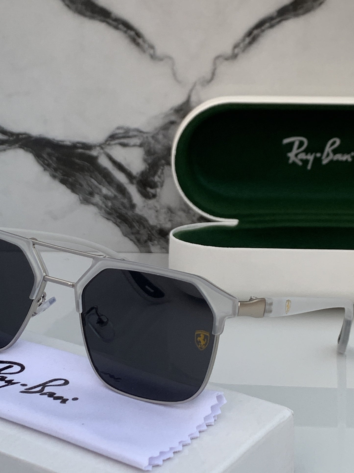 Branded  RB White Black Sunglasses (With Original Kit)