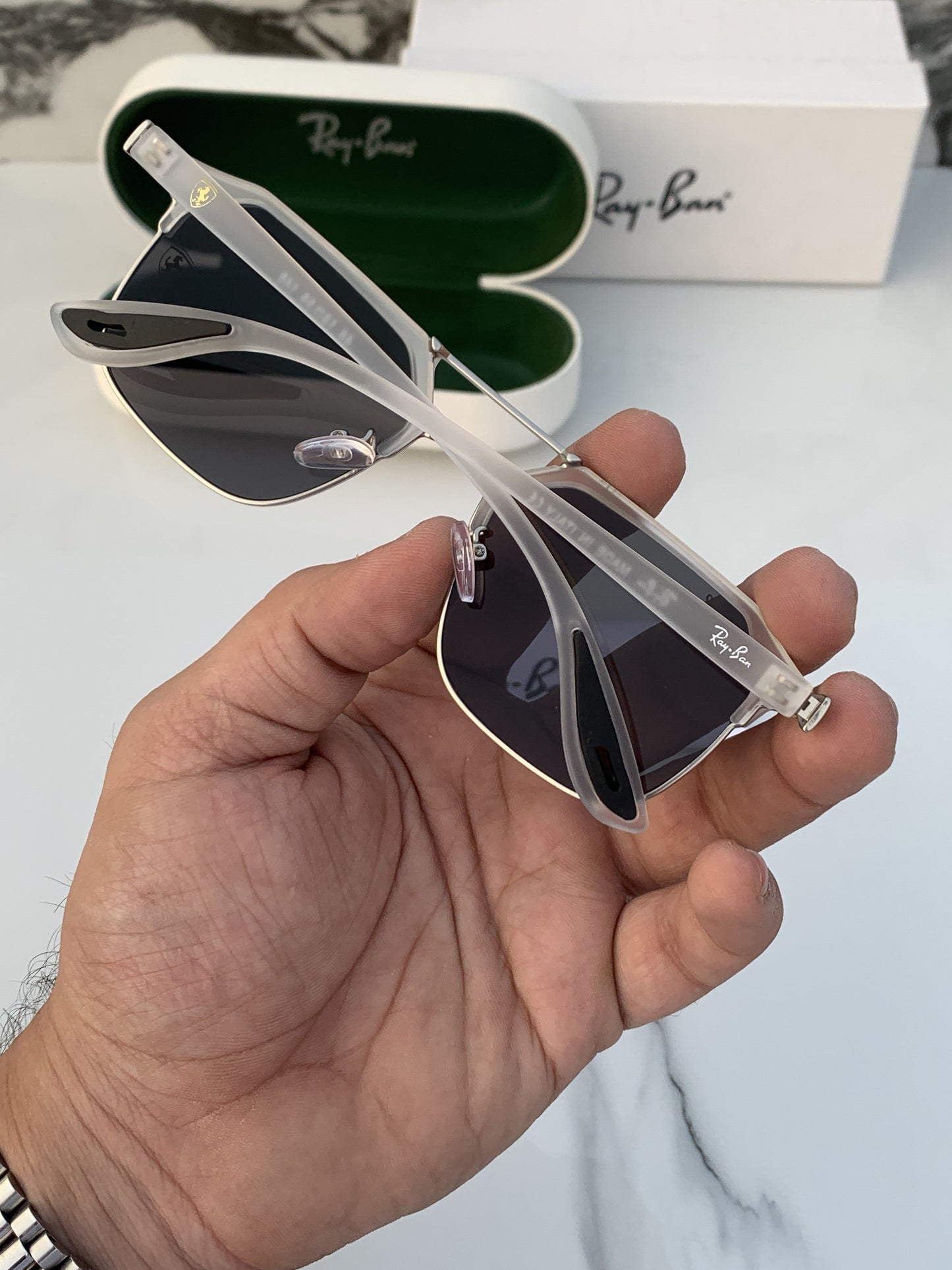 Branded  RB White Black Sunglasses (With Original Kit)