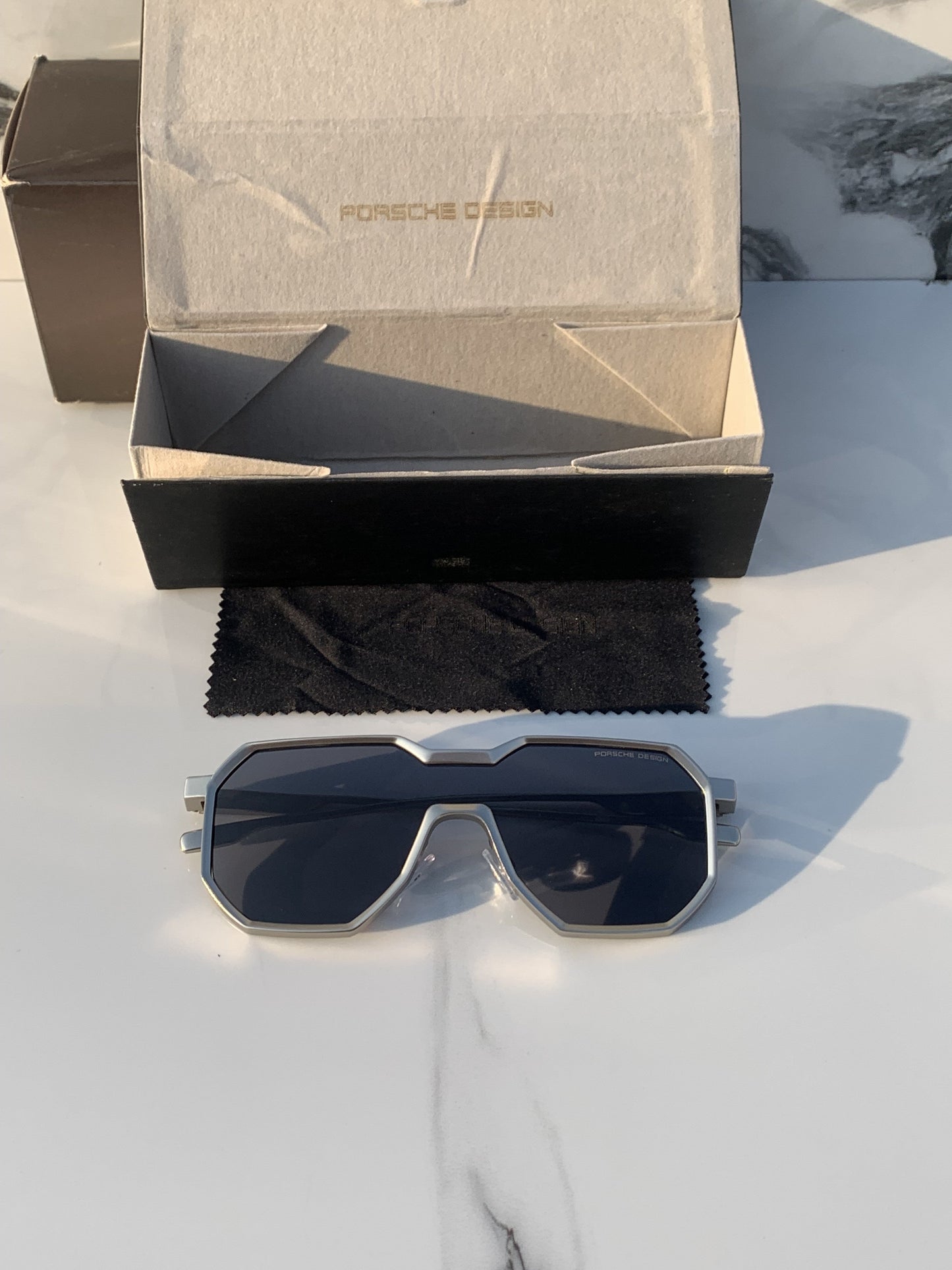 Branded  design_98145_silver_black Sunglasses  (With Original Kit)