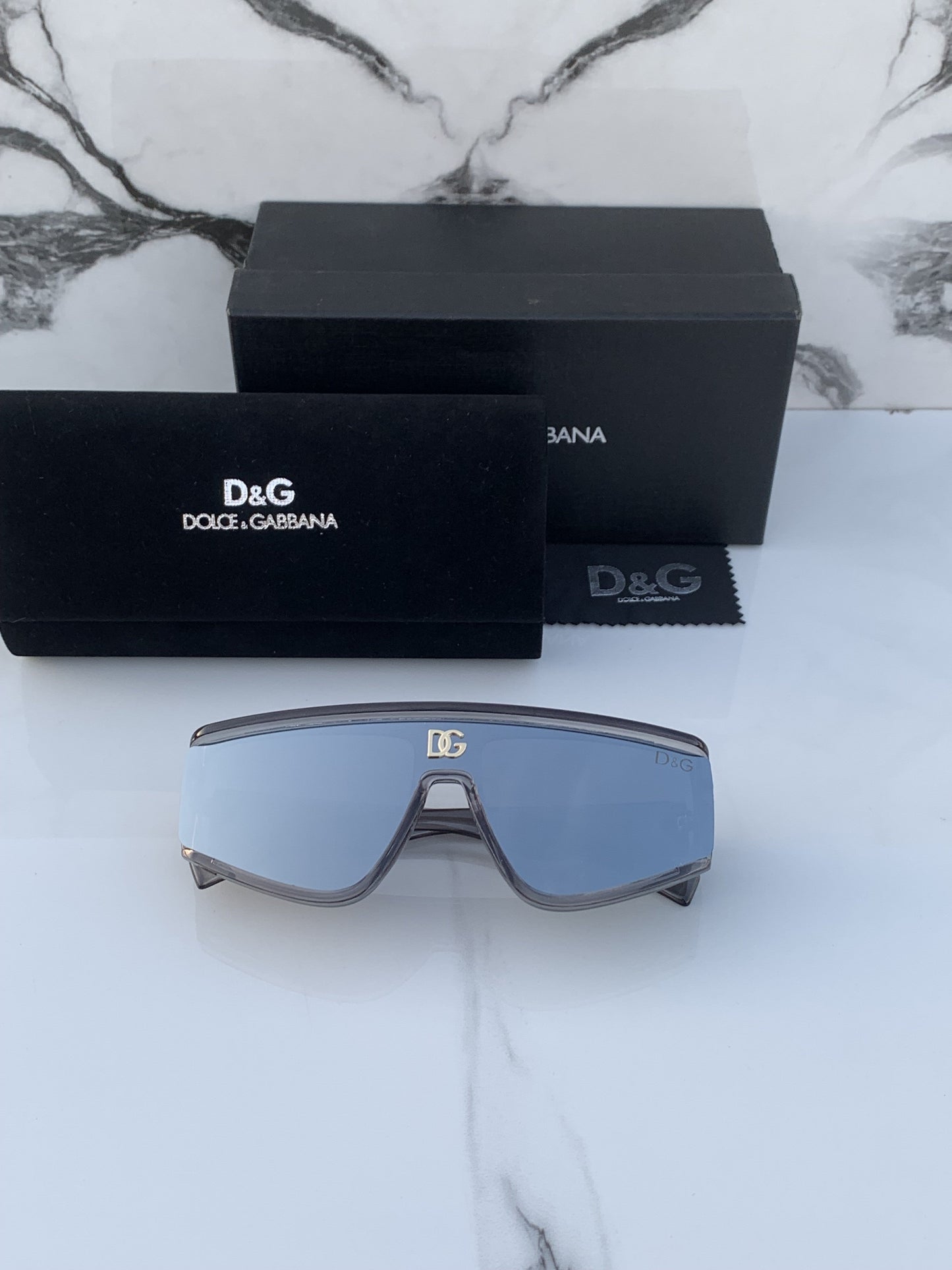 Branded D&G9529 Grey Sunglasses (With Original Kit)